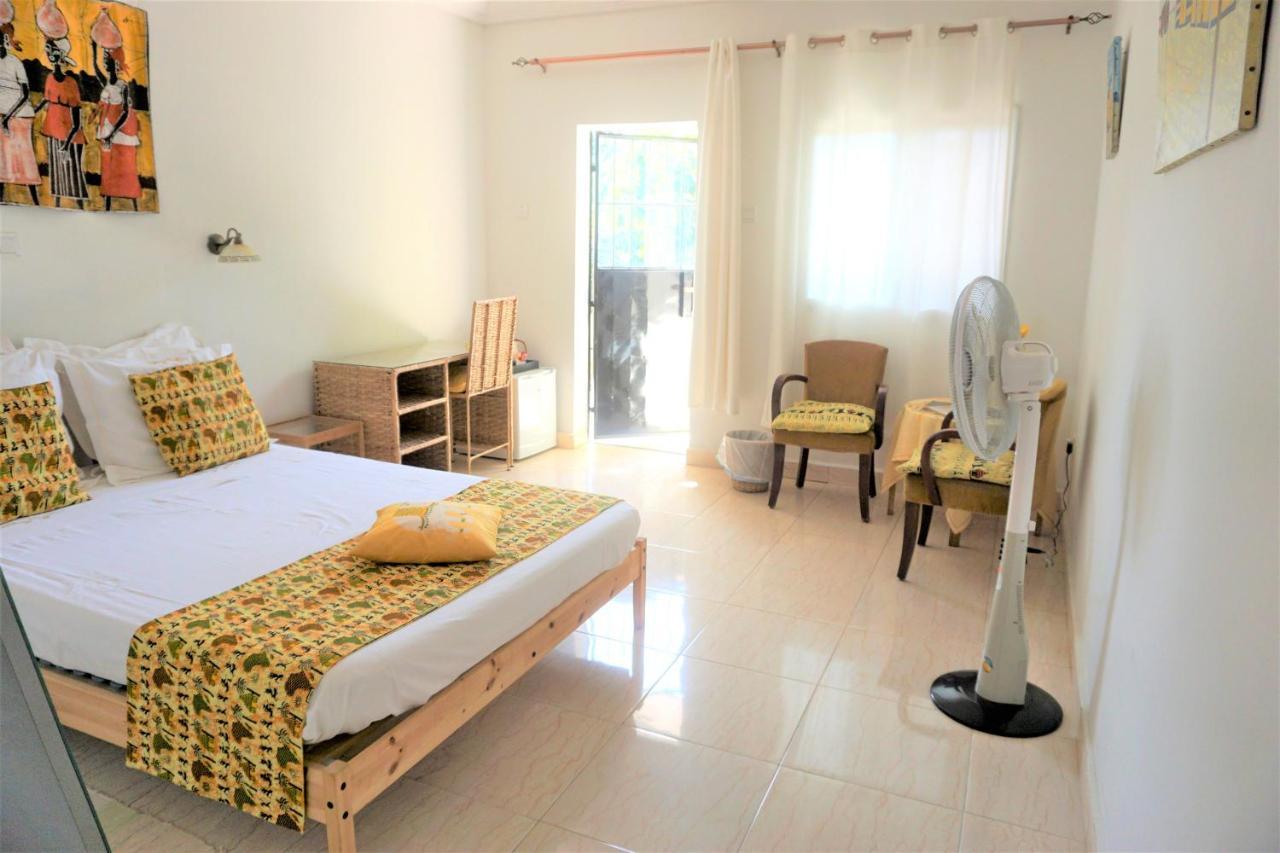 B & B Villa Calliandra Bijilo Exterior foto